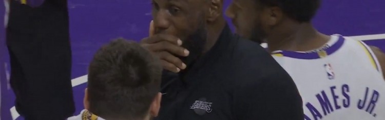 打破不和传闻！老詹赛后主动和东契奇拥抱 两人满脸笑容亲密私语