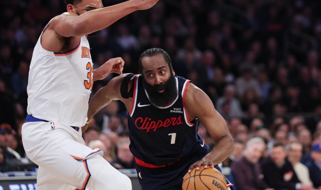 kaiyun-还剩3年1.7亿顶薪，终于要离开了！隔靴挠痒，夺冠热门也该重建了