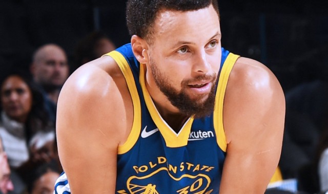 开云体育官网-巴特勒32分8板，勇士大胜尼克斯！库里回暖，勇士一战有三个收获