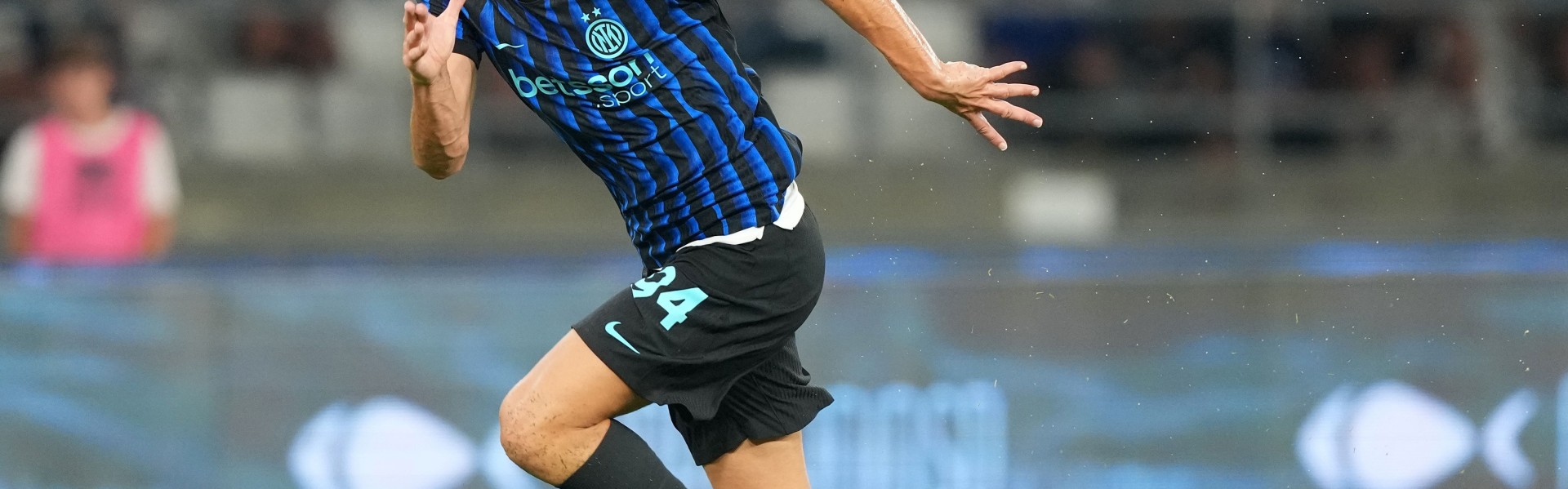 开云体育下载-迪马：国米从未考虑出售埃斯波西托，曾拒绝那不勒斯4000万欧报价